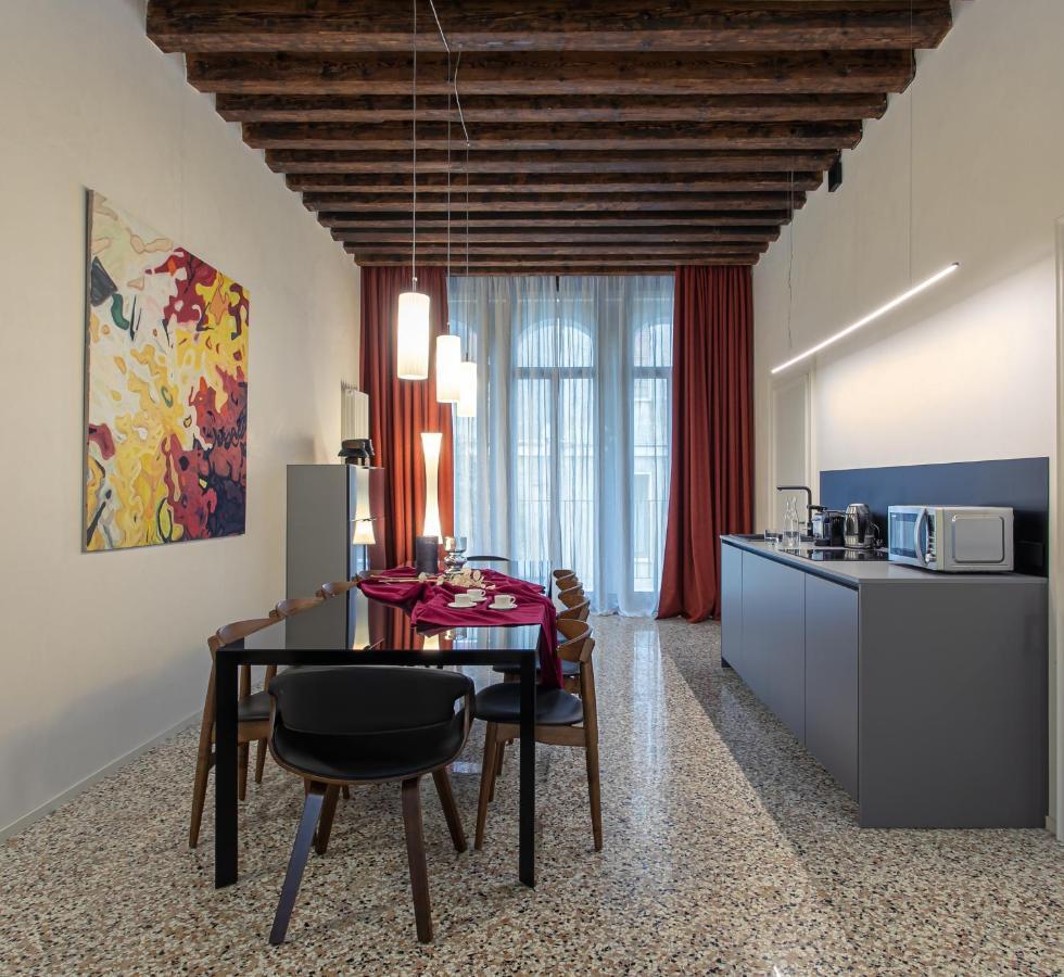 Palazzo Venere Apartments Venecia Exterior foto