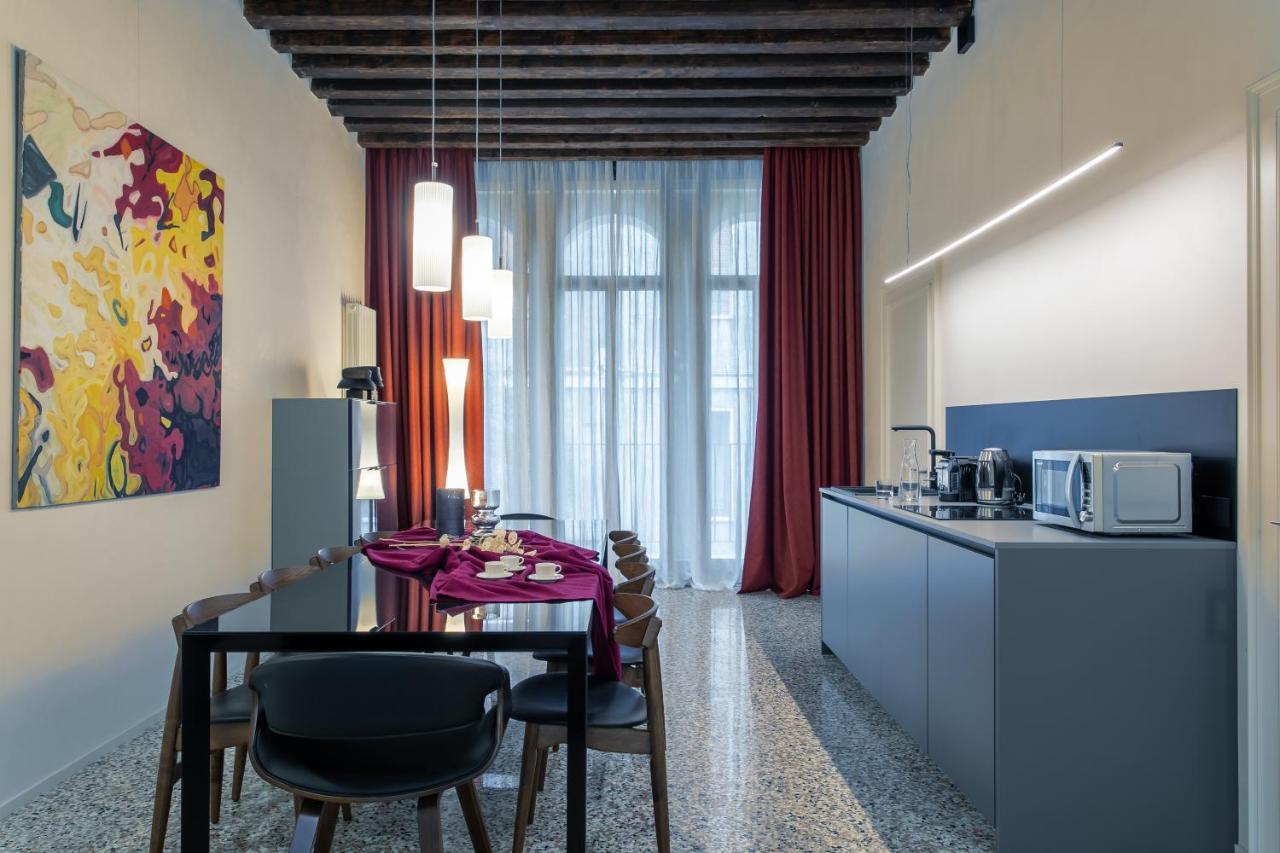 Palazzo Venere Apartments Venecia Exterior foto
